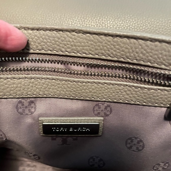 Tory Burch Classic Handbag - Picture 6 of 16